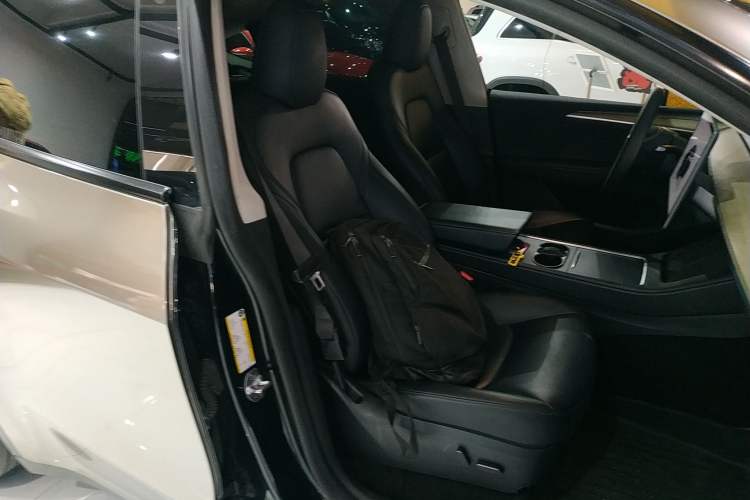 Used Tesla Model Y 2022 Revised Version Rear-Wheel Drive Right Front Seat