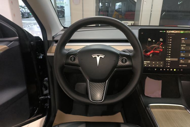 Used Tesla Model Y 2022 Rear-Wheel-Drive Version Steering Wheel