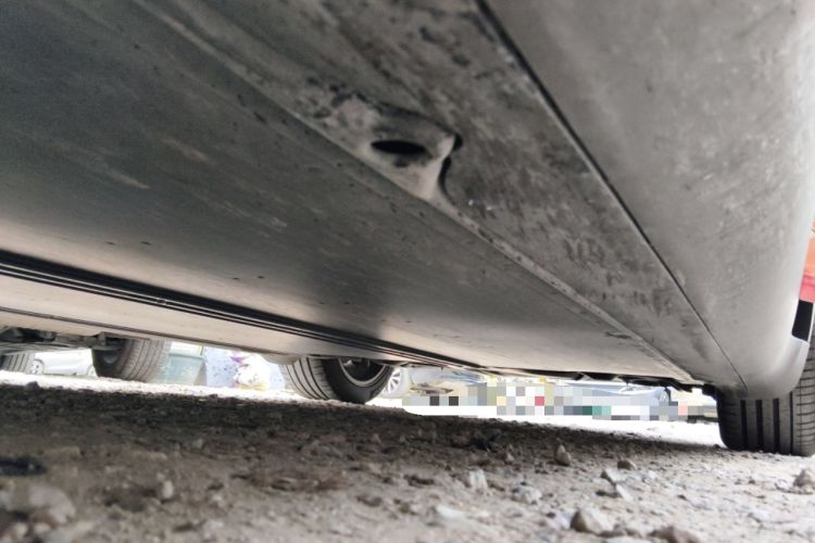 Used Tesla Model Y 2022 Rear-Wheel-Drive Version Chassis Front Left