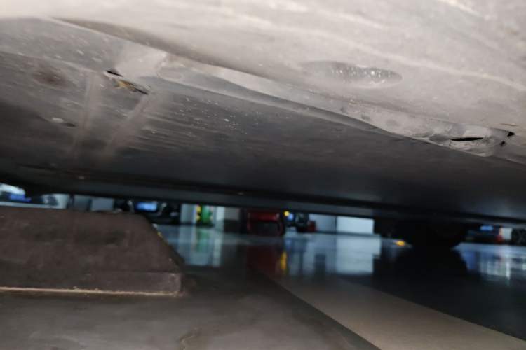 Used Tesla Model Y 2022 Revised Version Rear-Wheel Drive Chassis Rear Right
