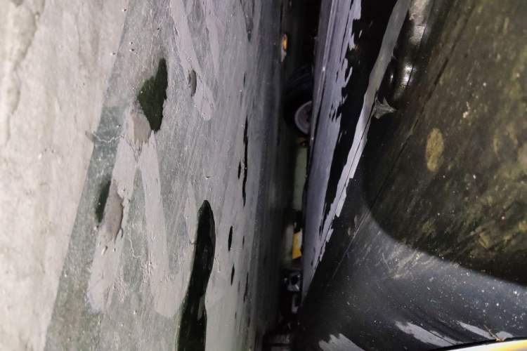 Used Tesla Model Y 2022 Revised Version Rear-Wheel Drive Chassis Front Left
