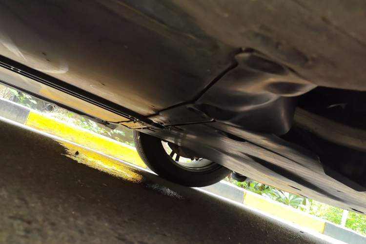 Used Tesla Model Y 2022 Rear-Wheel-Drive Version Chassis Front Right