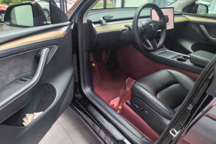 Used Tesla Model Y 2022 Revised Version Rear-Wheel Drive Driver Seat