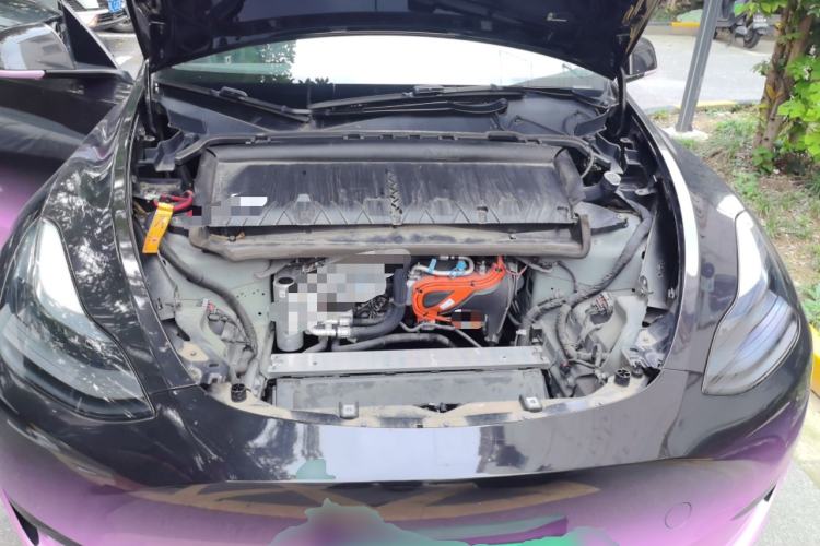 Used Tesla Model Y 2022 Rear-Wheel-Drive Version Engine Bay