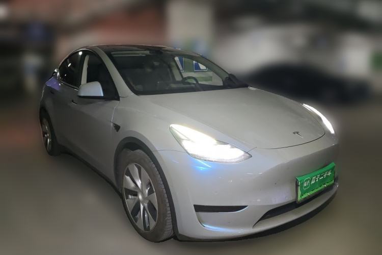 Used Tesla Model Y 2022 Revised Version Rear-Wheel Drive Front Right 45 Deg