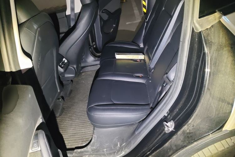 Used Tesla Model Y 2022 Revised Version Rear-Wheel Drive Left Rear Seat