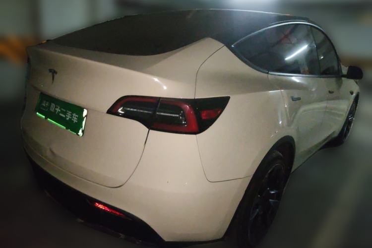 Used Tesla Model Y 2022 Long-Range All-Wheel-Drive Version Rear Right 45 Deg