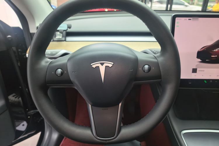 Used Tesla Model Y 2022 Revised Version Rear-Wheel Drive Steering Wheel