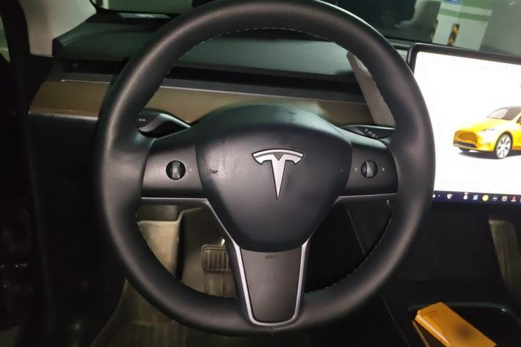 Used Tesla Model Y 2022 Revised Version Rear-Wheel Drive Steering Wheel