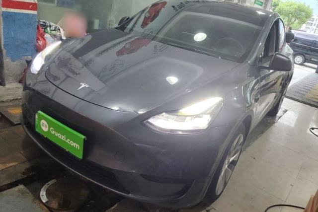 Used Tesla Model Y 2022 Rear-Wheel-Drive Version