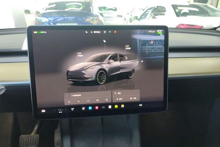 Used Tesla Model Y 2022 Rear-Wheel-Drive Version Audio And AC Panel