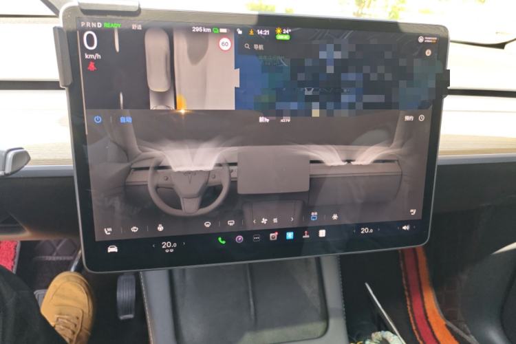 Used Tesla Model Y 2022 Rear-Wheel-Drive Version Audio And AC Panel