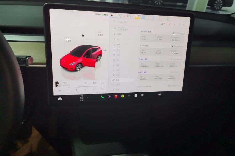 Used Tesla Model Y 2022 Revised Version Rear-Wheel Drive Audio And AC Panel