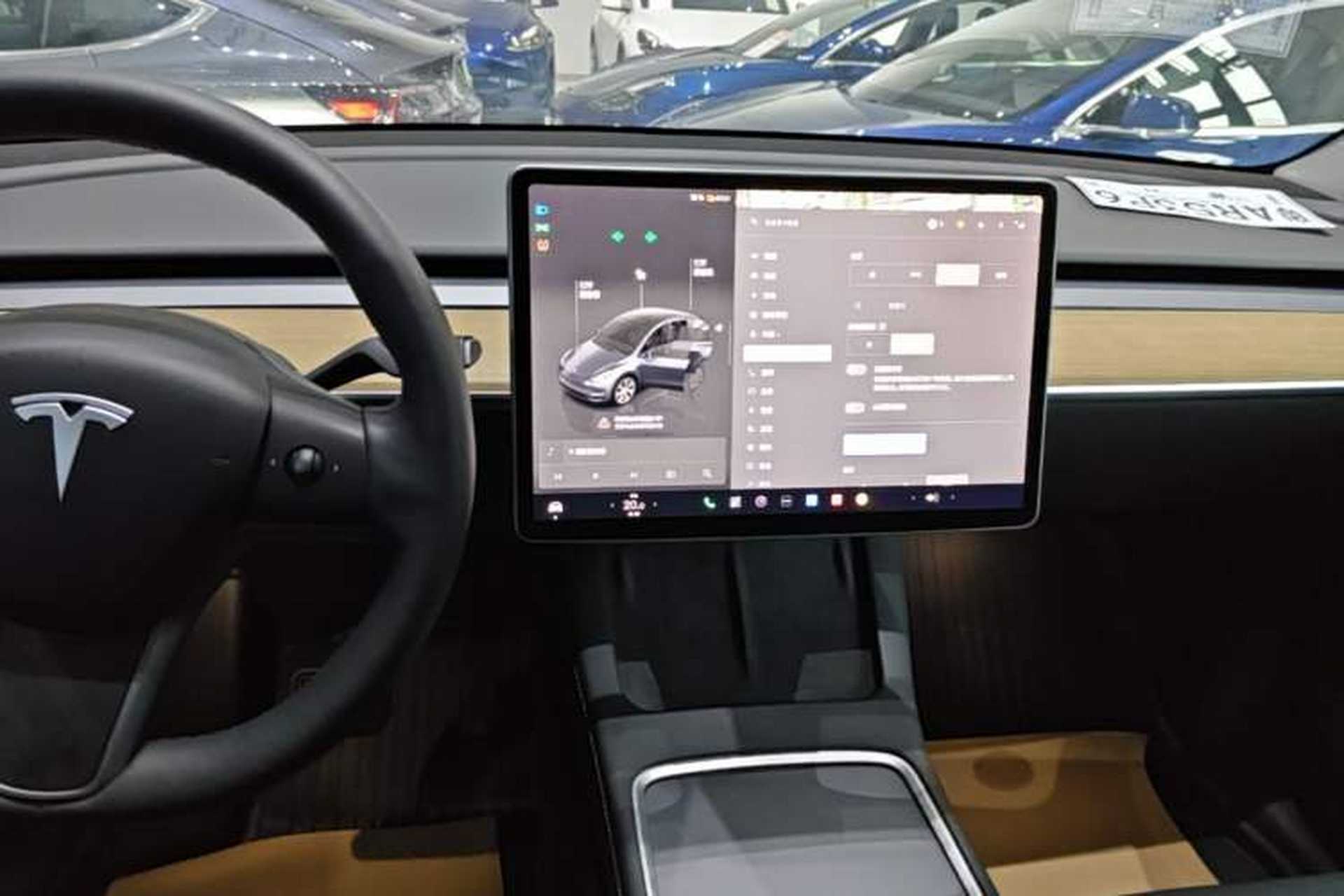 Used Tesla Model Y 2022 Revised Version Rear-Wheel Drive Audio And AC Panel