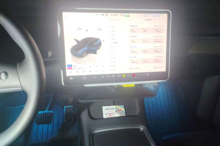 Used Tesla Model Y 2022 Revised Version Rear-Wheel Drive Audio And AC Panel