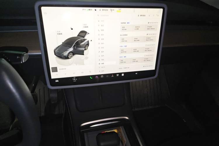 Used Tesla Model Y 2022 Revised Version Rear-Wheel Drive Audio And AC Panel