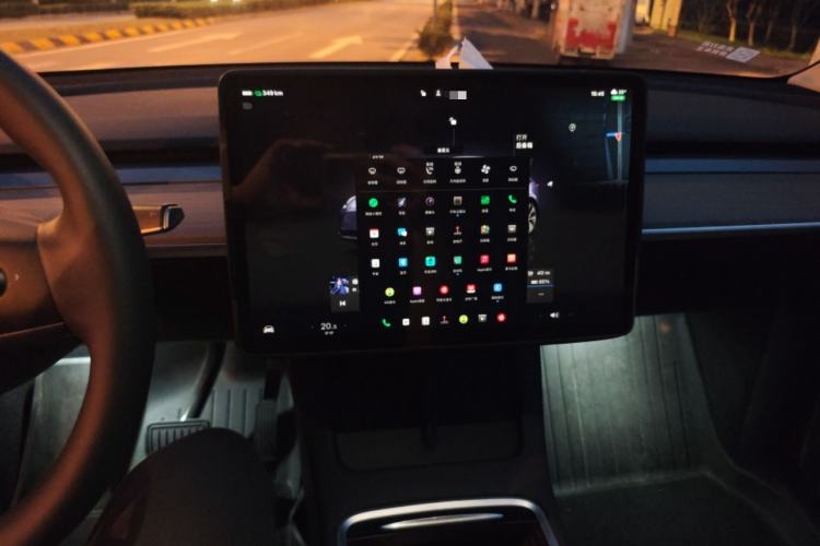 Used Tesla Model Y 2022 Revised Version Rear-Wheel Drive Audio And AC Panel