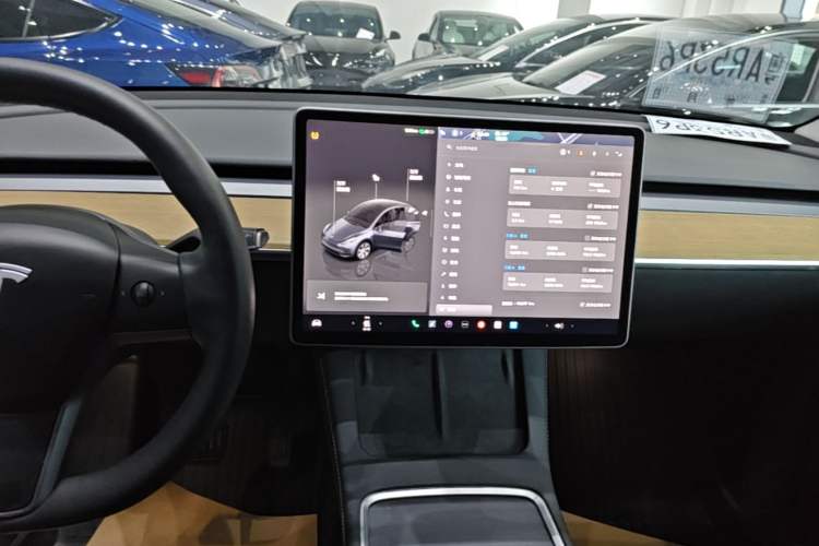 Used Tesla Model Y 2022 Revised Version Rear-Wheel Drive Audio And AC Panel
