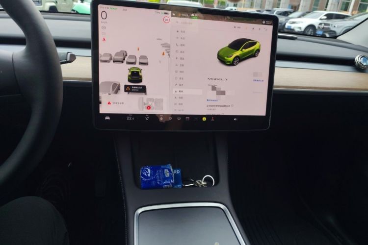 Used Tesla Model Y 2022 Revised Version Rear-Wheel Drive Audio And AC Panel