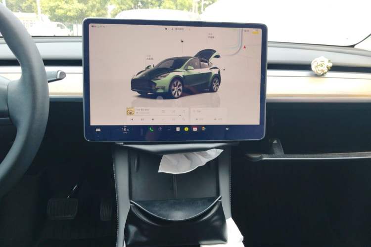 Used Tesla Model Y 2022 Revised Version Rear-Wheel Drive Audio And AC Panel