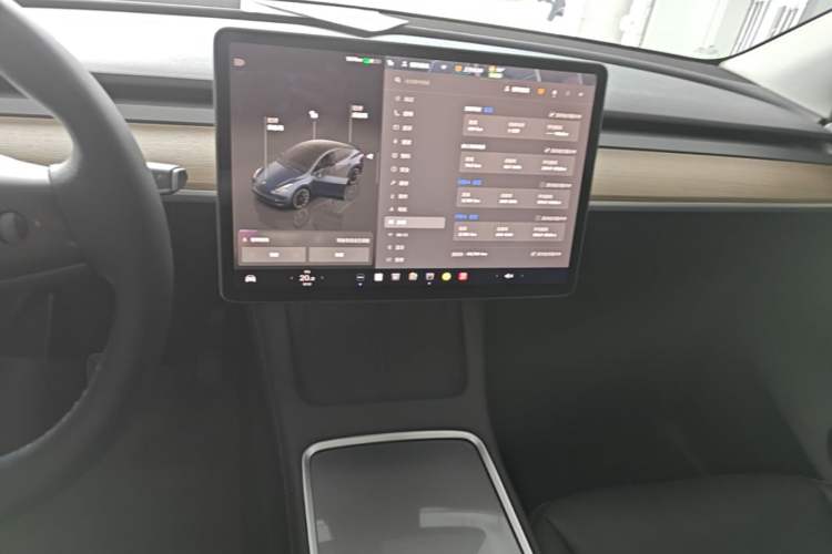 Used Tesla Model Y 2022 Long-Range All-Wheel-Drive Version Audio And AC Panel