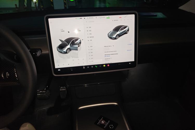 Used Tesla Model Y 2022 Revised Version Rear-Wheel Drive Audio And AC Panel