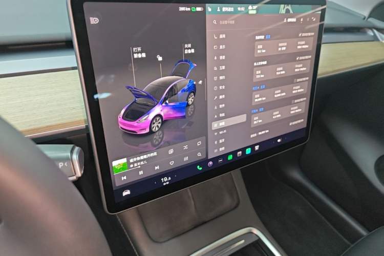 Used Tesla Model Y 2022 Revised Version Rear-Wheel Drive Audio And AC Panel