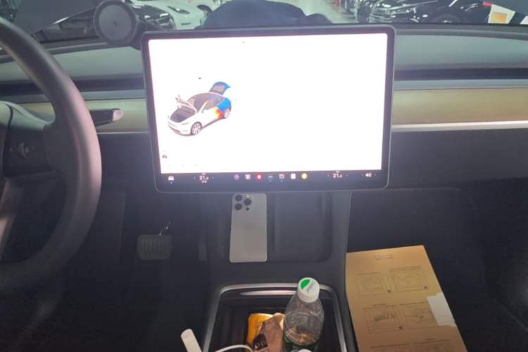 Used Tesla Model Y 2022 Revised Version Long-Range All-Wheel Drive Audio And AC Panel