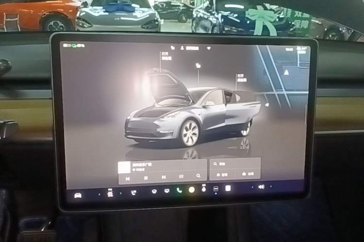 Used Tesla Model Y 2022 Long-Range All-Wheel-Drive Version Audio And AC Panel