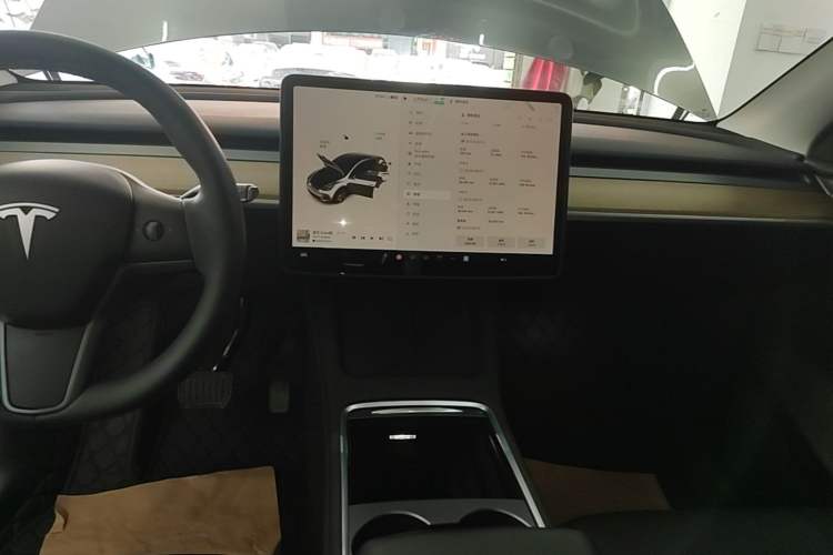 Used Tesla Model Y 2022 Revised Version Rear-Wheel Drive Audio And AC Panel