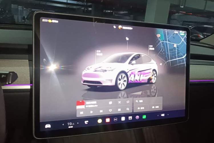 Used Tesla Model Y 2022 Revised Version Rear-Wheel Drive Audio And AC Panel