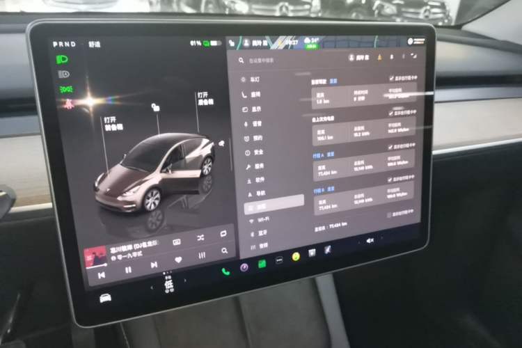 Used Tesla Model Y 2022 Revised Version Rear-Wheel Drive Audio And AC Panel