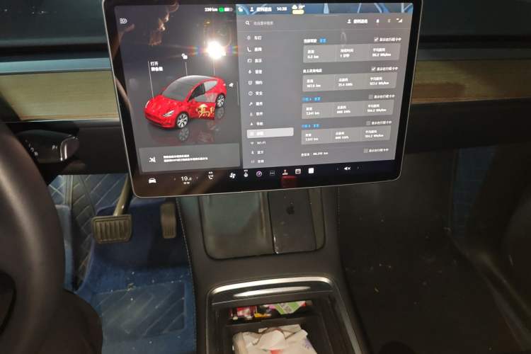 Used Tesla Model Y 2022 Revised Version Rear-Wheel Drive Audio And AC Panel