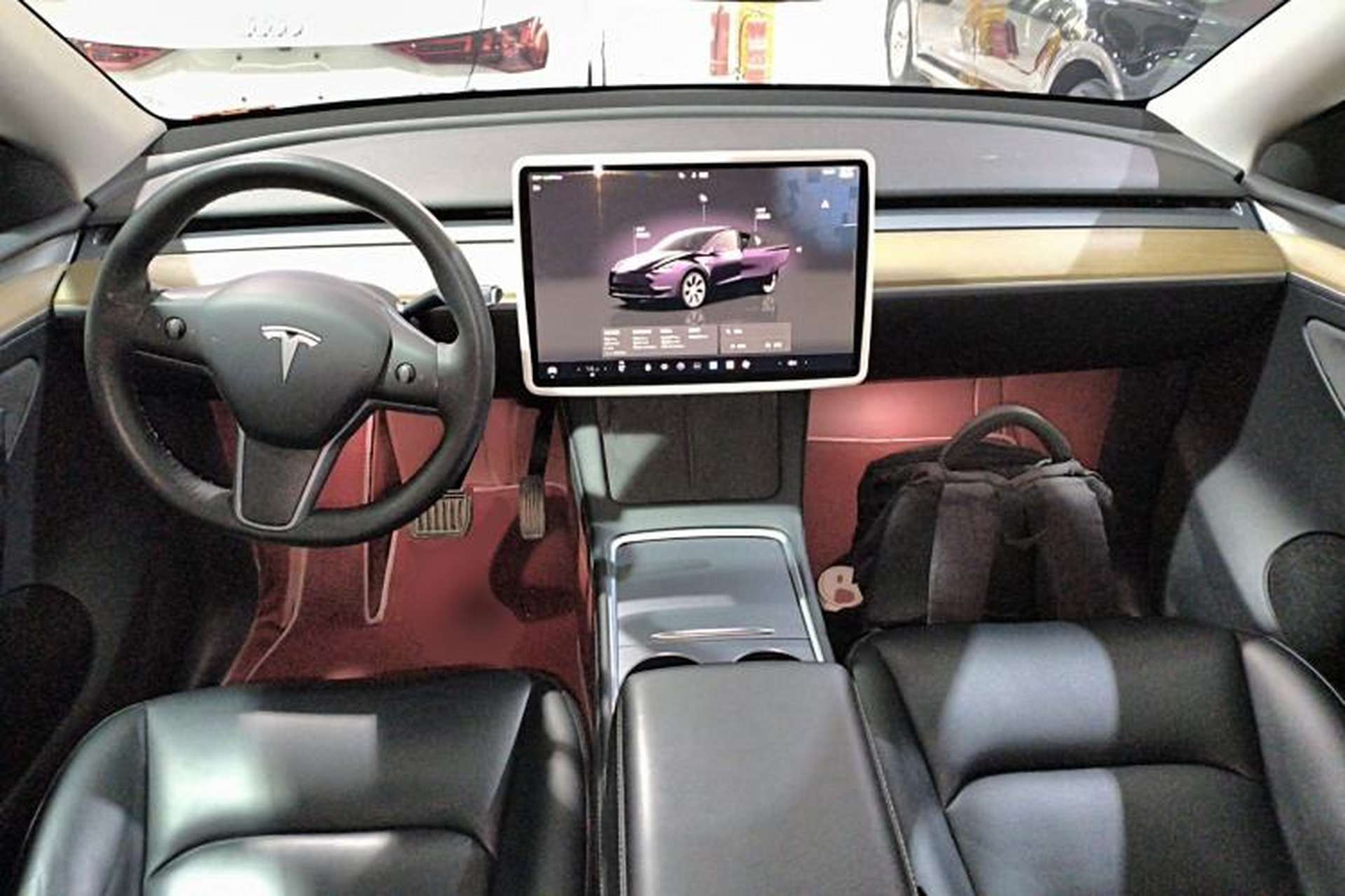 Used Tesla Model Y 2022 Rear-Wheel-Drive Version Center Console