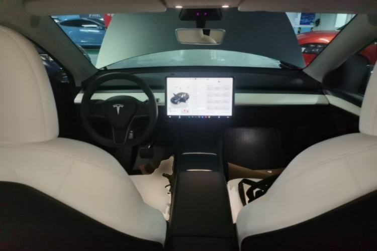 Used Tesla Model Y 2022 Revised Version Rear-Wheel Drive Center Console