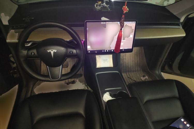 Used Tesla Model Y 2022 Revised Version Rear-Wheel Drive Center Console