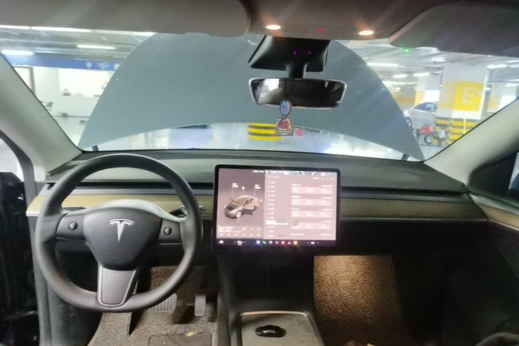 Used Tesla Model Y 2022 Revised Version Rear-Wheel Drive Center Console