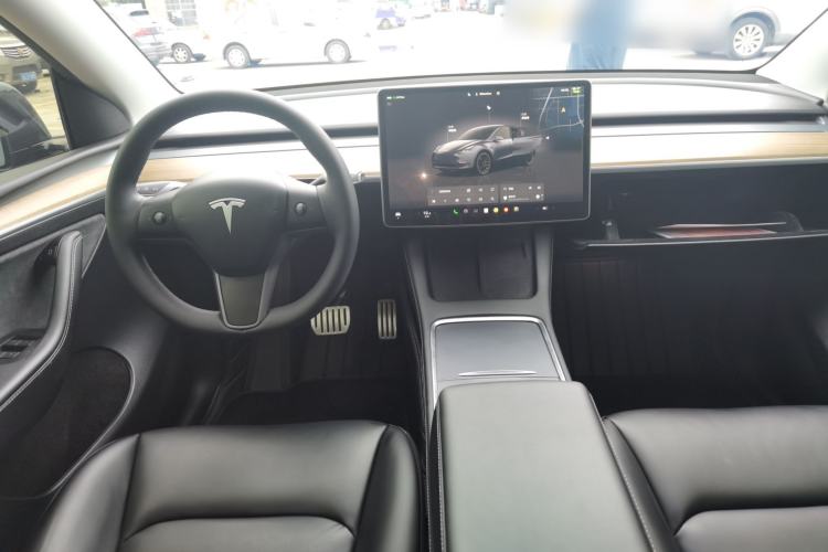 Used Tesla Model Y 2022 Performance High-Performance All-Wheel-Drive Version Center Console