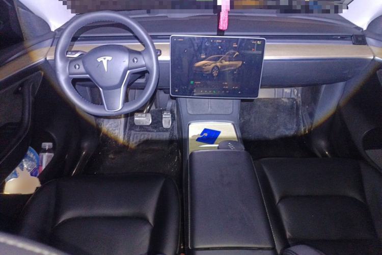 Used Tesla Model Y 2022 Revised Version Rear-Wheel Drive Center Console