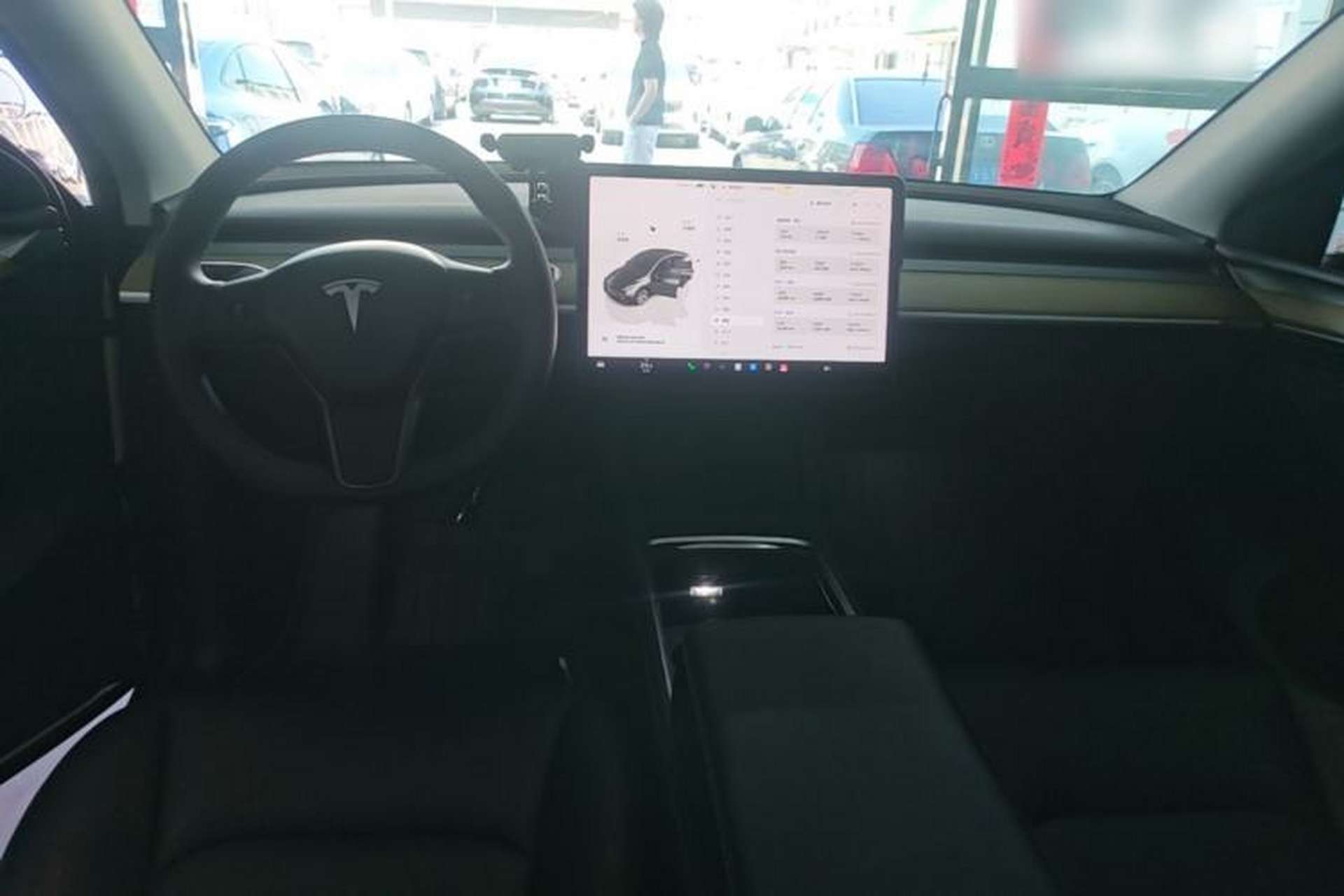 Used Tesla Model Y 2022 Revised Version Rear-Wheel Drive Center Console