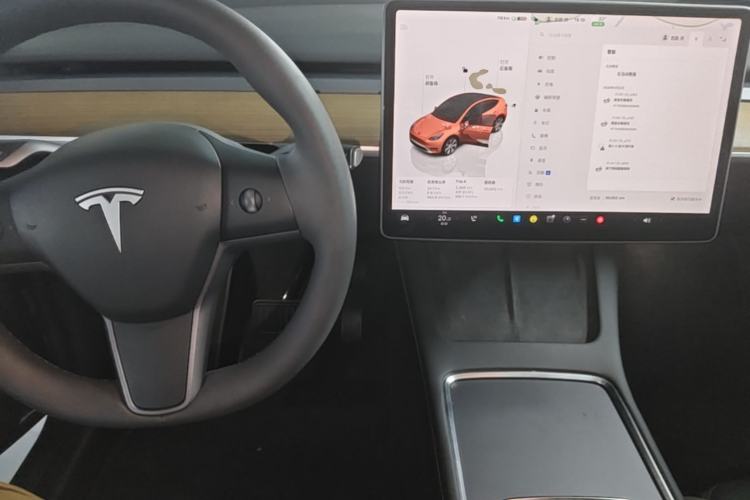 Used Tesla Model Y 2022 Rear-Wheel-Drive Version Center Console