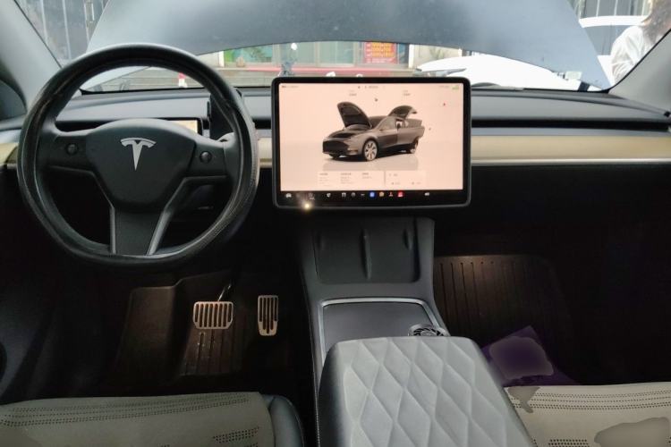 Used Tesla Model Y 2022 Revised Version Rear-Wheel Drive Center Console
