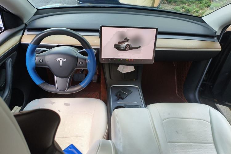 Used Tesla Model Y 2022 Revised Version Rear-Wheel Drive Center Console