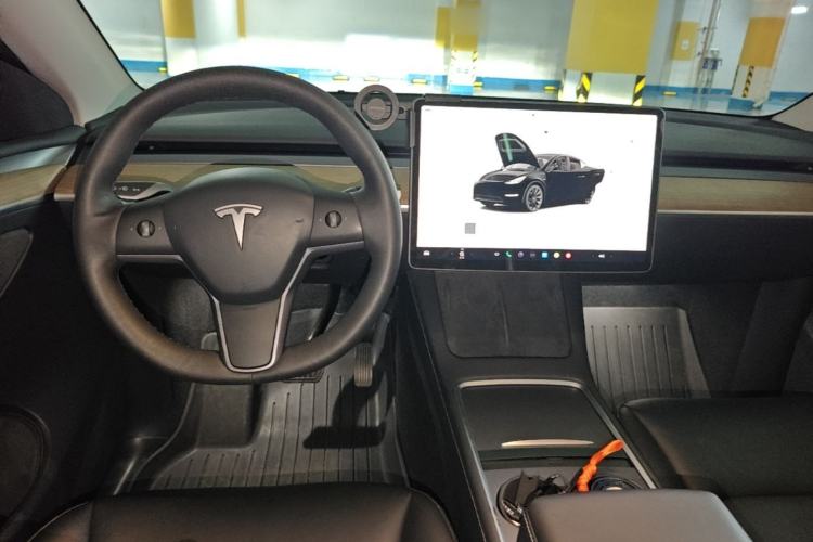 Used Tesla Model Y 2022 Revised Version Rear-Wheel Drive Center Console