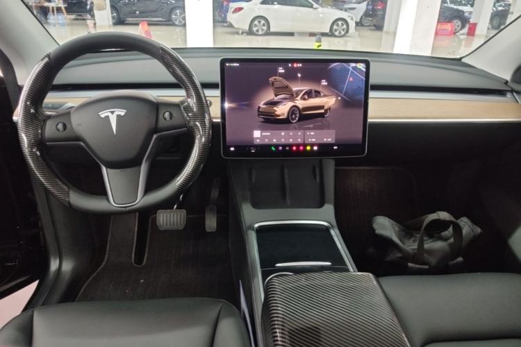 Used Tesla Model Y 2022 Revised Version Rear-Wheel Drive Center Console