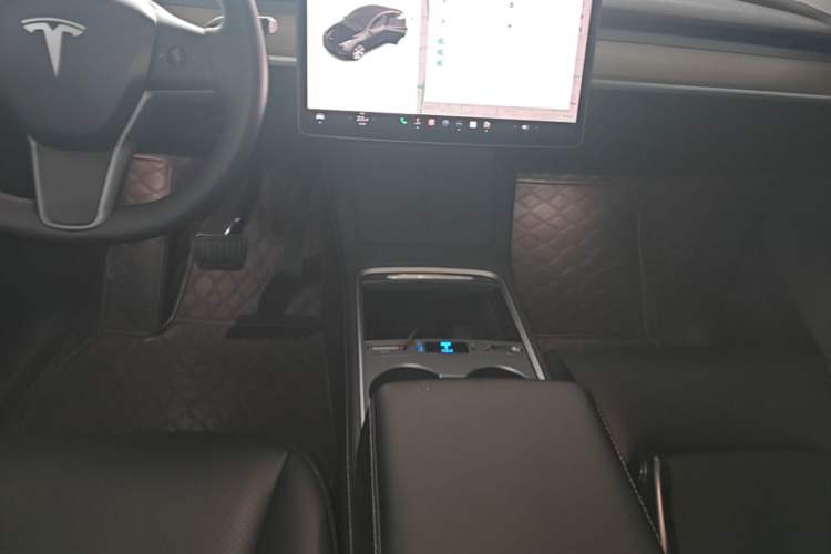 Used Tesla Model Y 2022 Revised Version Rear-Wheel Drive Center Console