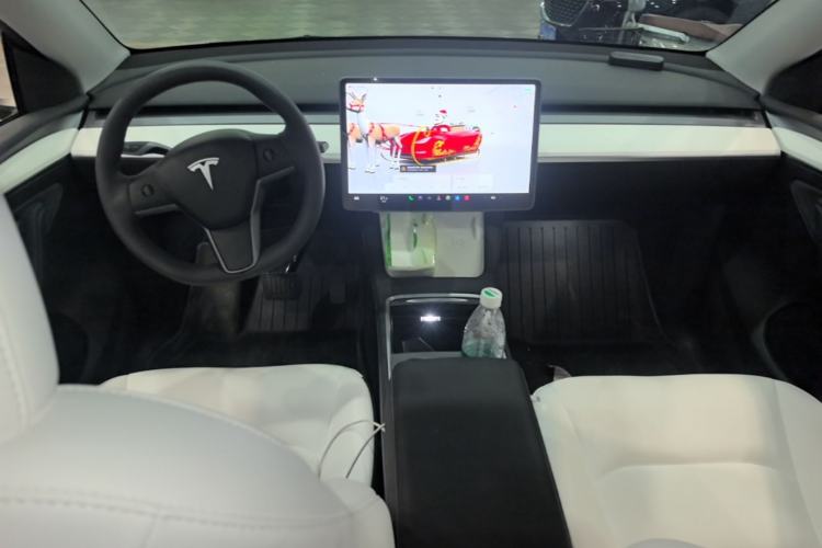 Used Tesla Model Y 2022 Revised Version Rear-Wheel Drive Center Console