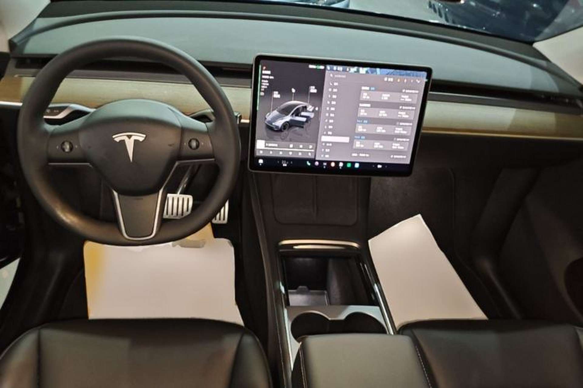 Used Tesla Model Y 2022 Performance High-Performance All-Wheel-Drive Version Center Console