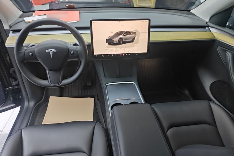 Used Tesla Model Y 2022 Revised Version Rear-Wheel Drive Center Console