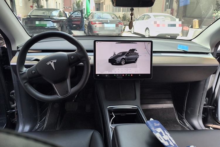 Used Tesla Model Y 2022 Revised Version Rear-Wheel Drive Center Console